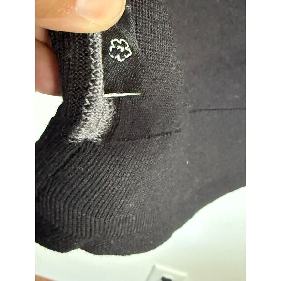 Ted Baker London Lightweight Black Wool Sweater Size 3(s/m) Old money MSRP $175 - Picture 4 of 11